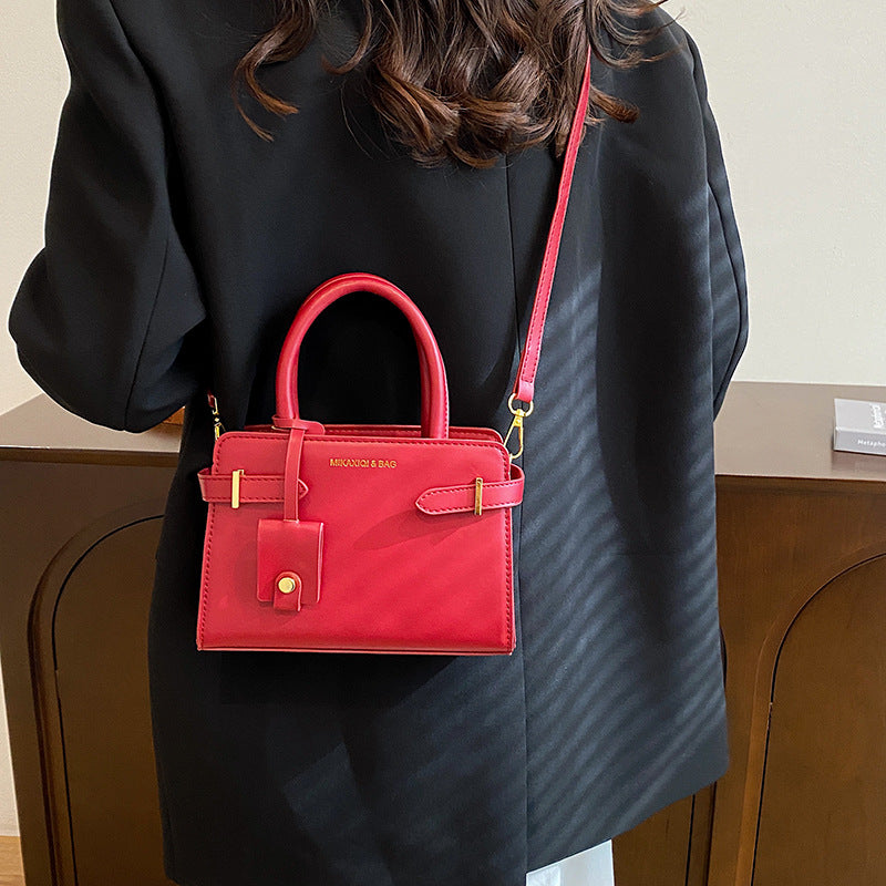 Simple handbag retro oblique span bag commuter bag women's shoulder bag fashion light luxury tote bag