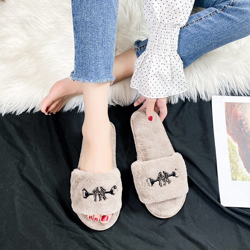 2024 new metal buckle fuzzy slippers women's autumn/winter home indoor flat warm cotton slippers