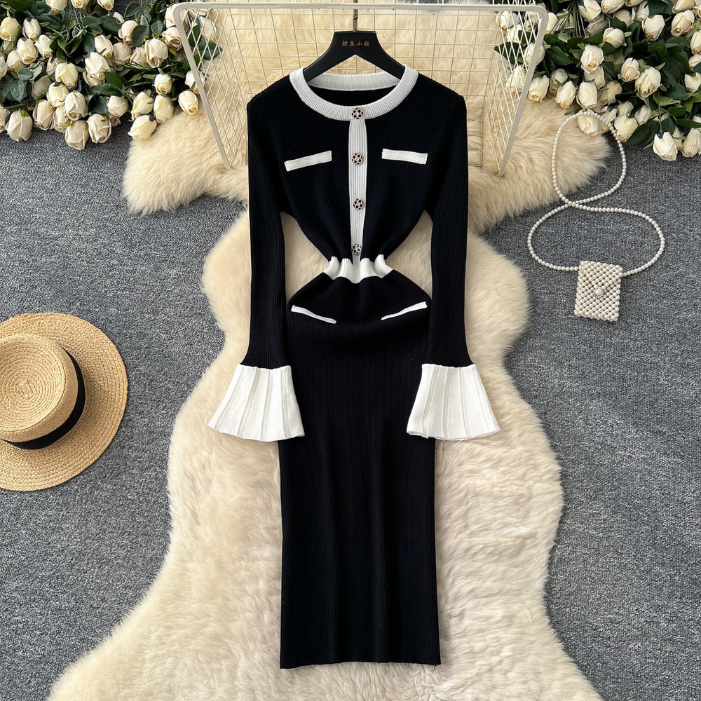 Xiaoxiangfengclassy contrast color bell sleeves knittingdress women's autumn wear new arrival tight hip covering sweater skirt