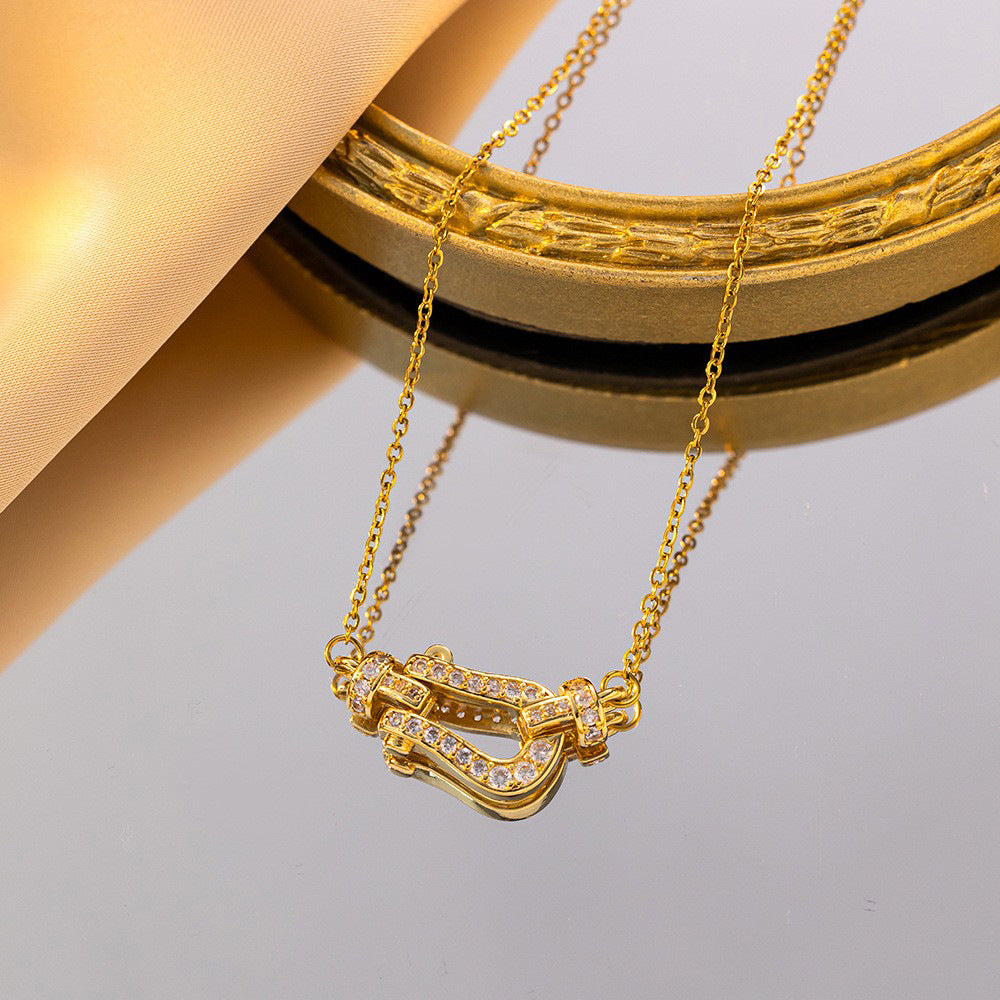 popular copper inlaid zirconium full diamond horseshoe necklace for women accessible luxuryfashioneasiest for match non-fading new arrival clavicle chain jewelry