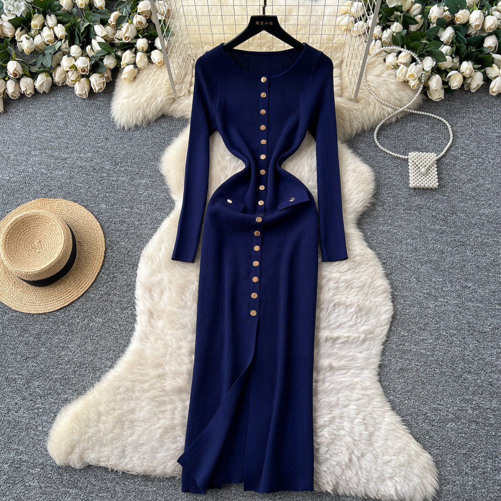 French chic high-end round neck metallic buckle single-breasted slim-fit slit long sleeve knitted bodycon dress