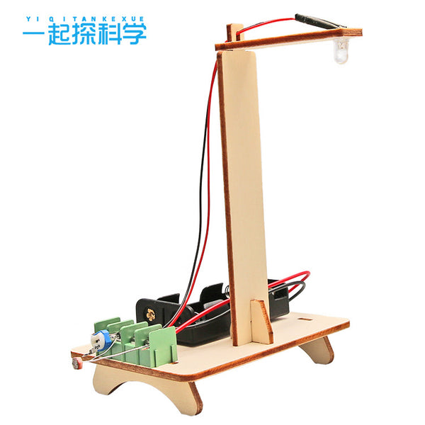 Intelligent light control small street lamp technology small production primary and secondary school students DIY science experiment homework popular science model stem