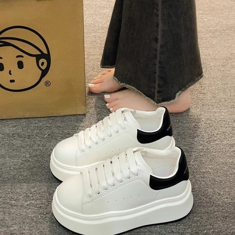 Little white shoes women's 2024 spring explosion versatile thick-soled small height-increasing shoes super fire sports casual muffin board shoes