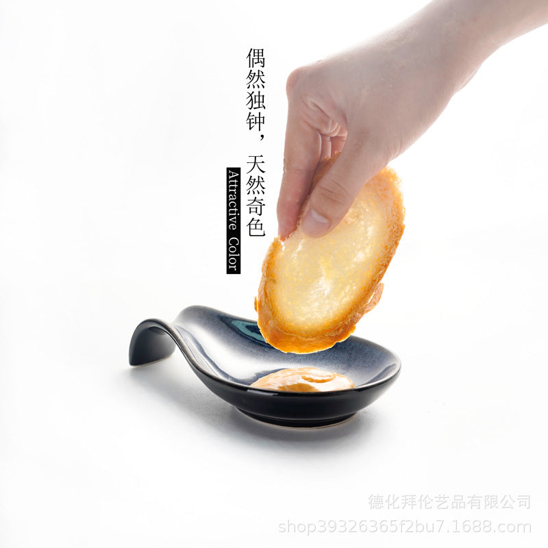 Insnew arrival kiln turns blue creative spoon-shaped ceramic dessert plate western sauce dish restaurant hotel dessert dish