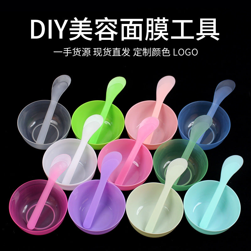 Wholesale plastic bowls for spa & beauty: mixing bowls, mask spatulas, #3 bowls, mask applicators, stirring sticks, mask tools, mask bowls