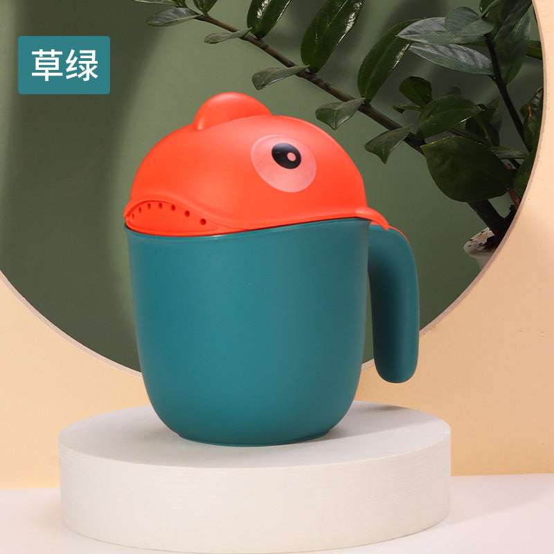 Baby shampoo rinser shark cup - the ultimate bathing and hair washing tool for infants and toddlers! perfect for shampoo, bath, and bottom washing. includes a water ladle for easy scooping