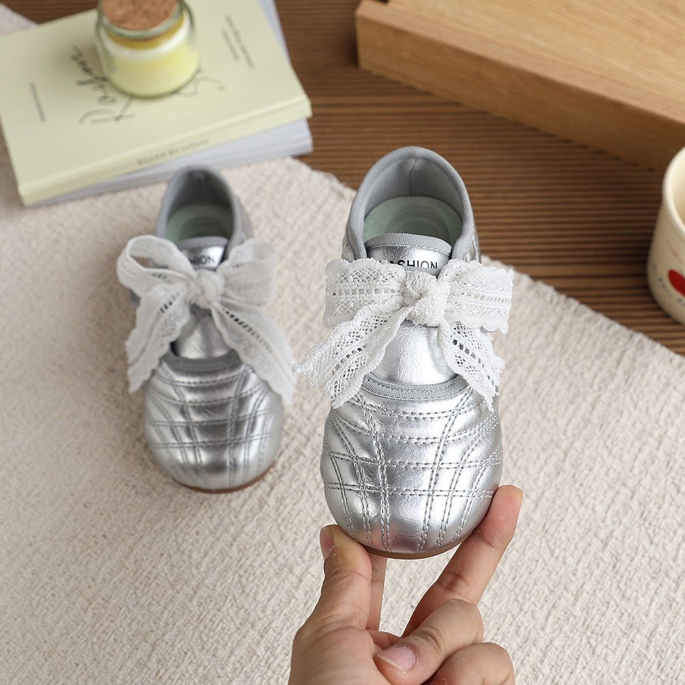 Vancahao girls' leather shoes -  spring/autumn collection: stylish lace-up bow princess shoes for kids, soft sole single shoes for students