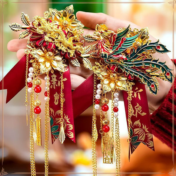 Wedding bride and groom wedding dragon and phoenix corsage father mother family full set of Chinese placket wedding supplies Daquan