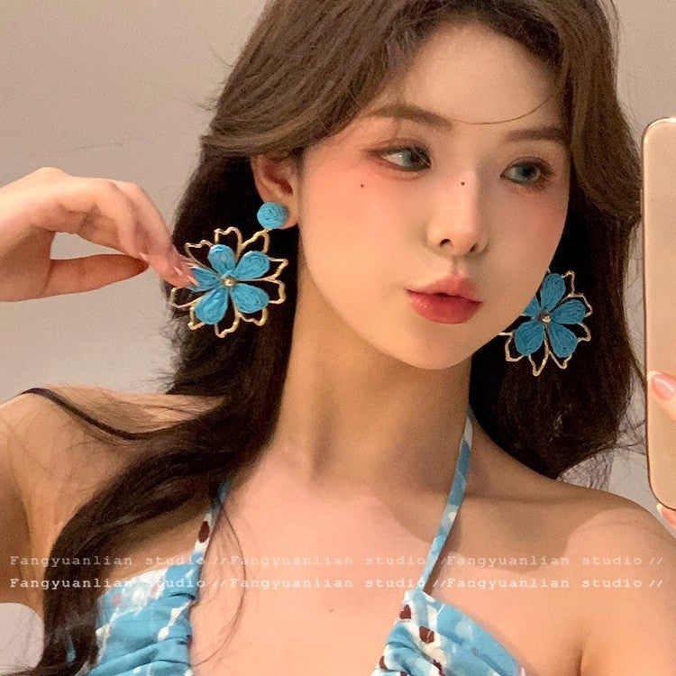 Vacation style braided sunflower earrings for women, high-end seaside photo flowers earrings, fashionelegant earrings and earrings