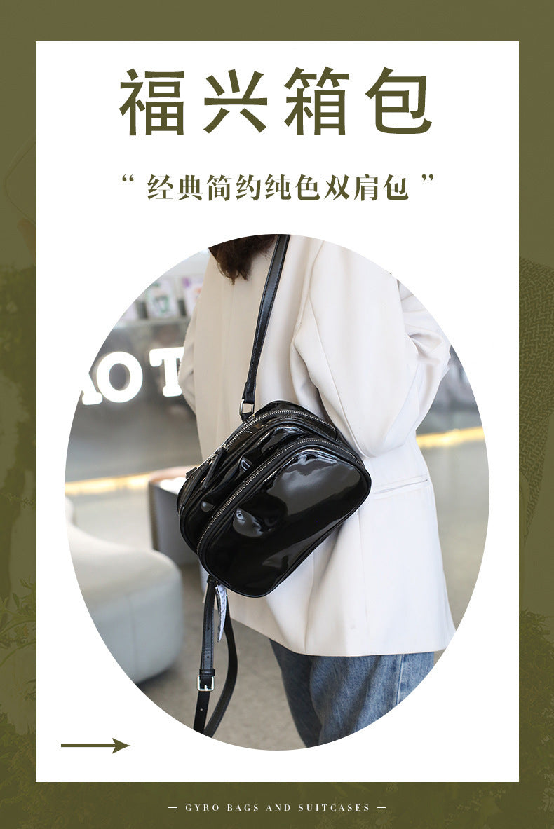 2025 new light glue black backpack large capacity casual simple versatile backpack women's solid color college style school bag
