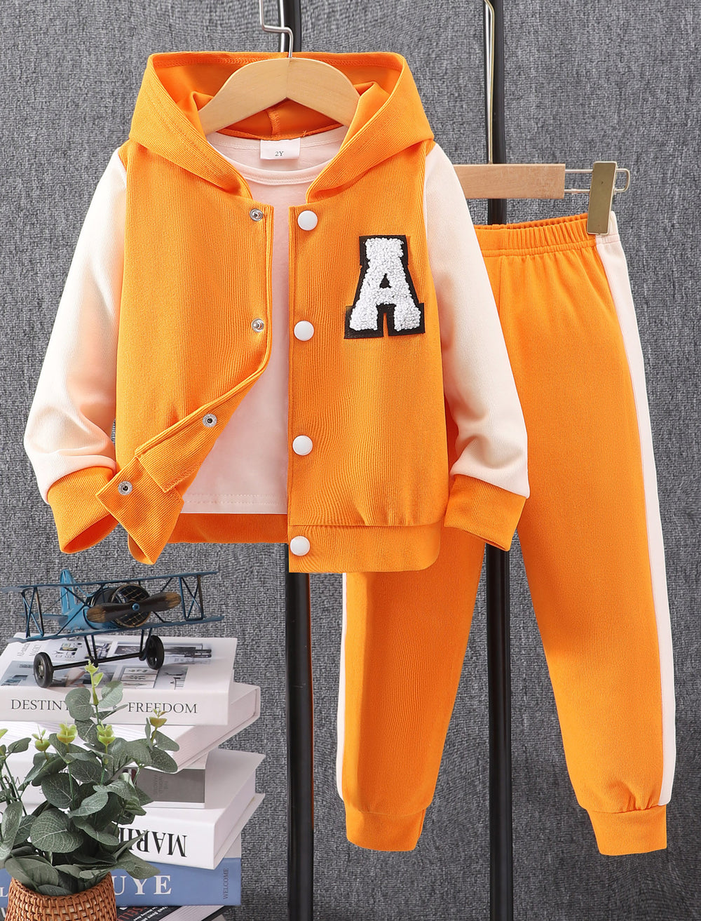 Children's long-sleeved hooded contrasting color a-line suit