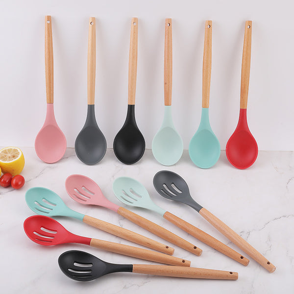 Food grade silicone non-stick pan is denser and more leak-resistant to high temperature. Household wooden handle, dense spoon, colander, kitchen cooking tools