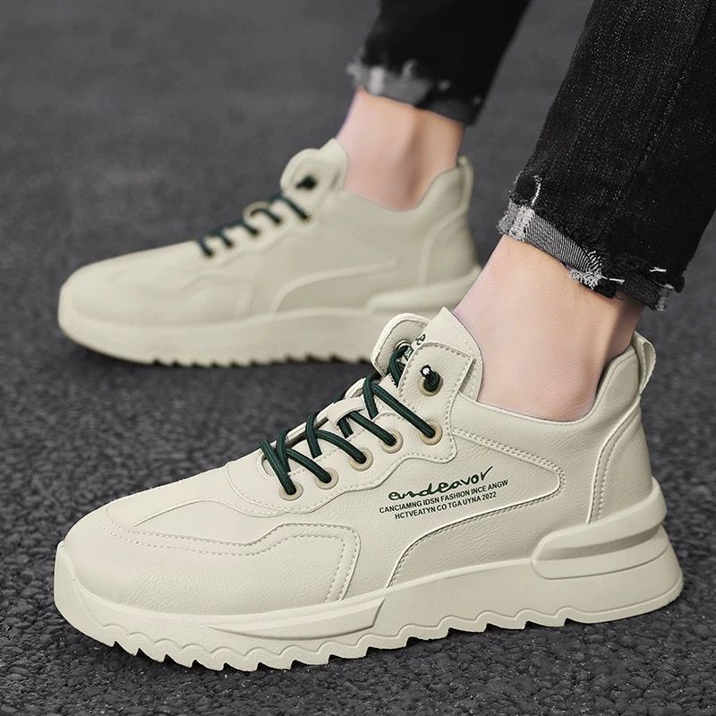 Men's shoes 2025 spring new korean style trendy breathable sneakers casual fashion shoes men's versatile height increasing dad shoes