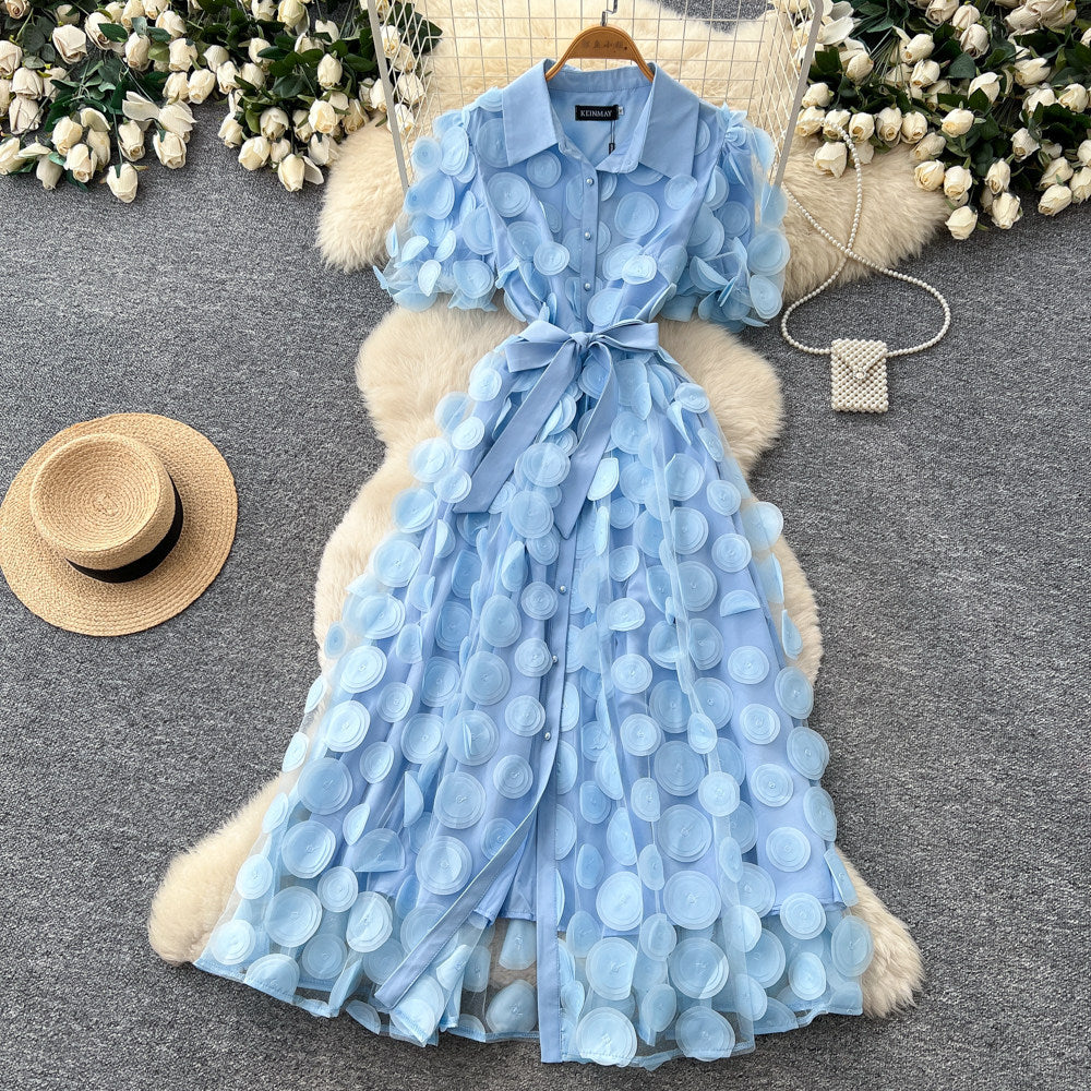 French chic lace-trimmed dress: women's summer short-sleeve a-line dress with tie waist – elegant and refined