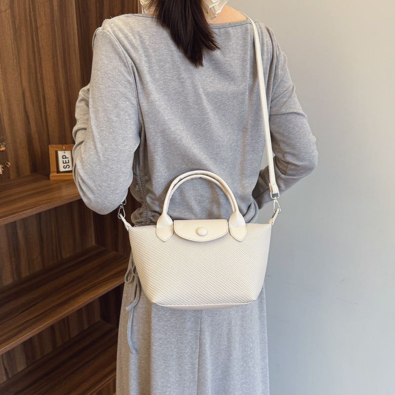 French fashion retro dumpling bag women's 2025 new simple texture shoulder bag versatile messenger bag mobile phone bag