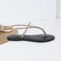 Women's flat slippers - new summer 2025 collection - export quality, flip-flop, herringbone, minimalist, casual beach sandals