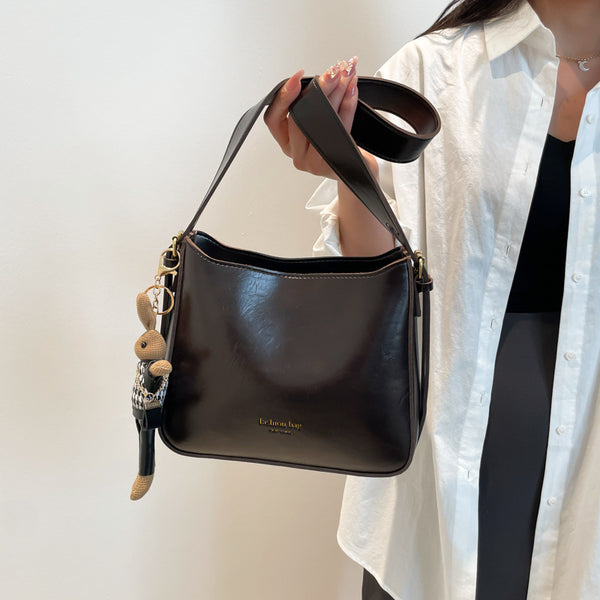 Premium bag women's 2025 new armpit bag fashionable versatile shoulder messenger bag  popular women's bag wholesale