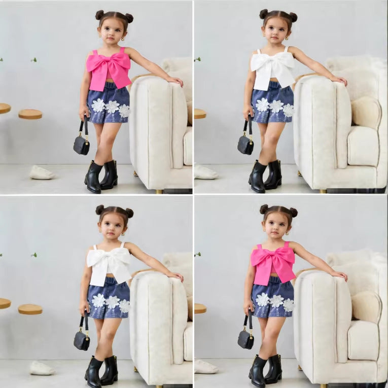 new european and american style girls' outfit: bowknot cami top + floral denim shorts set