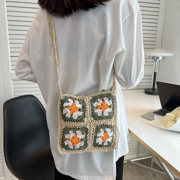 Small lucky bag woven messenger bag fashionable versatile small bag shoulder woven bag summer Internet celebrity niche woven shoulder bag