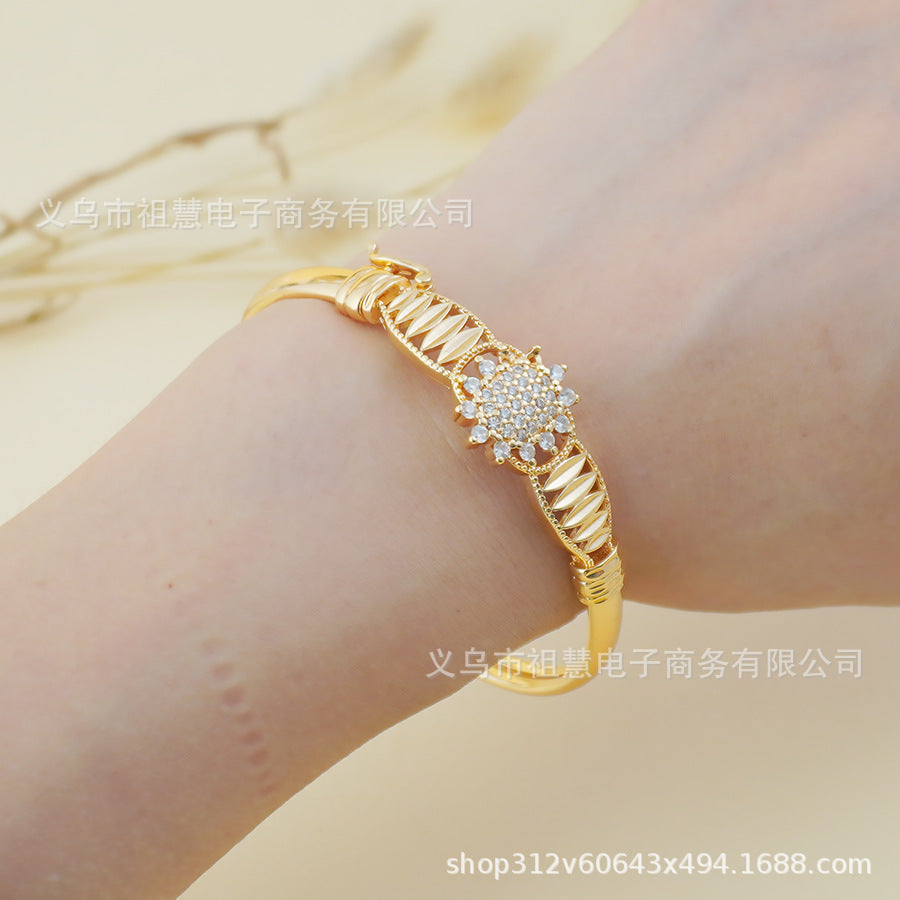 zircon geometric gold-plated bangle, women's elastic bracelet for autumn/winter, perfect for back-to-school parties