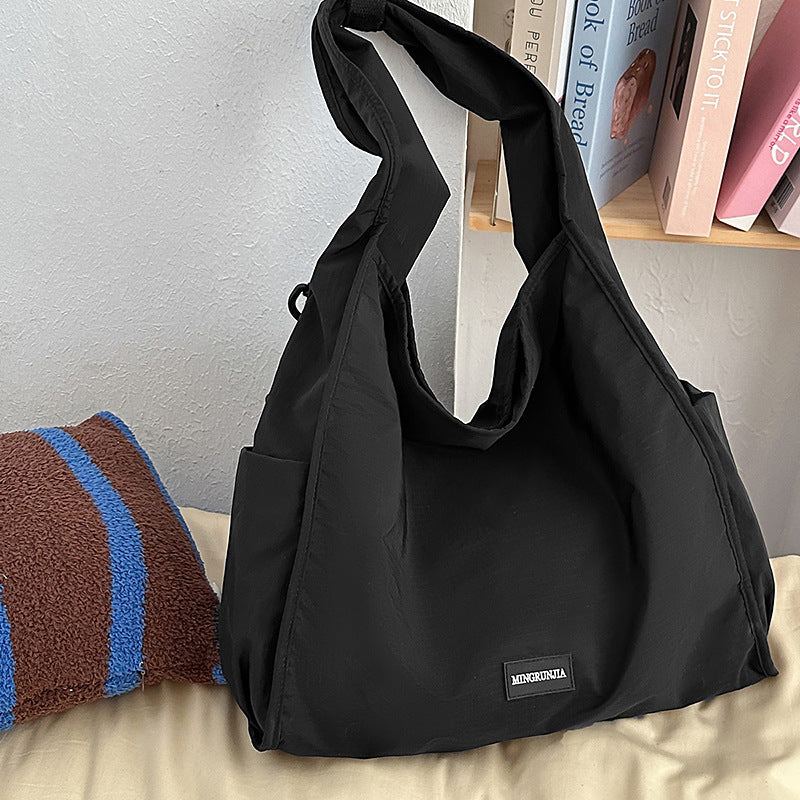 Foreign trade slack bag women's 2025 new large-capacity casual versatile shoulder messenger bag lightweight tote bag