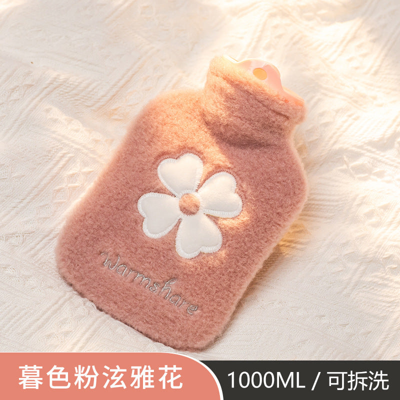 Hot water bottle filled with water and extra thick belly warmer hot water bottle hand warmer female student belly warmer cute stuffed large and small sizes