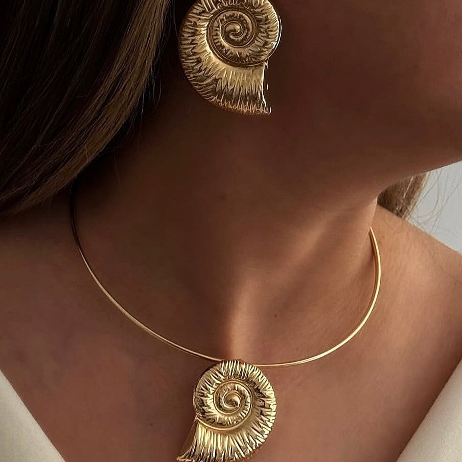 Wholesale conch earrings - european & american style, cross-border ocean jewelry, niche high-end autumn/winter retro metal threaded earrings for women