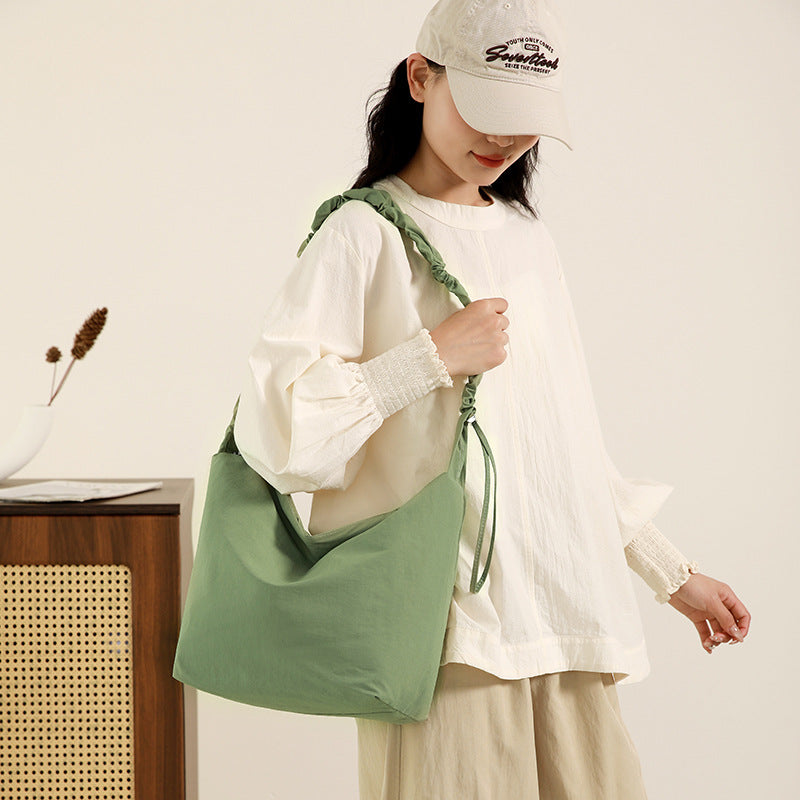 Cloud pleated drawstring shoulder strap bucket bag female solid color simple lazy wind shoulder bag slack niche messenger bag