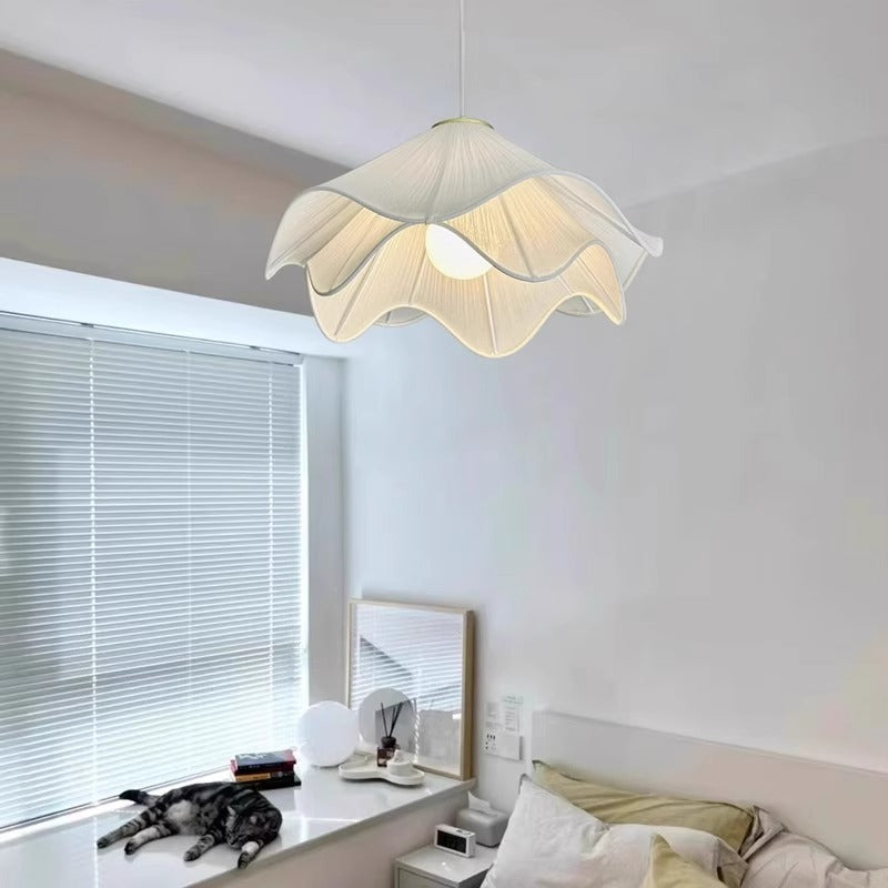 French chandelier, living room light, main light, bedroom light, advanced sense, Nordic cream style, simple and warm romantic master bedroom lighting