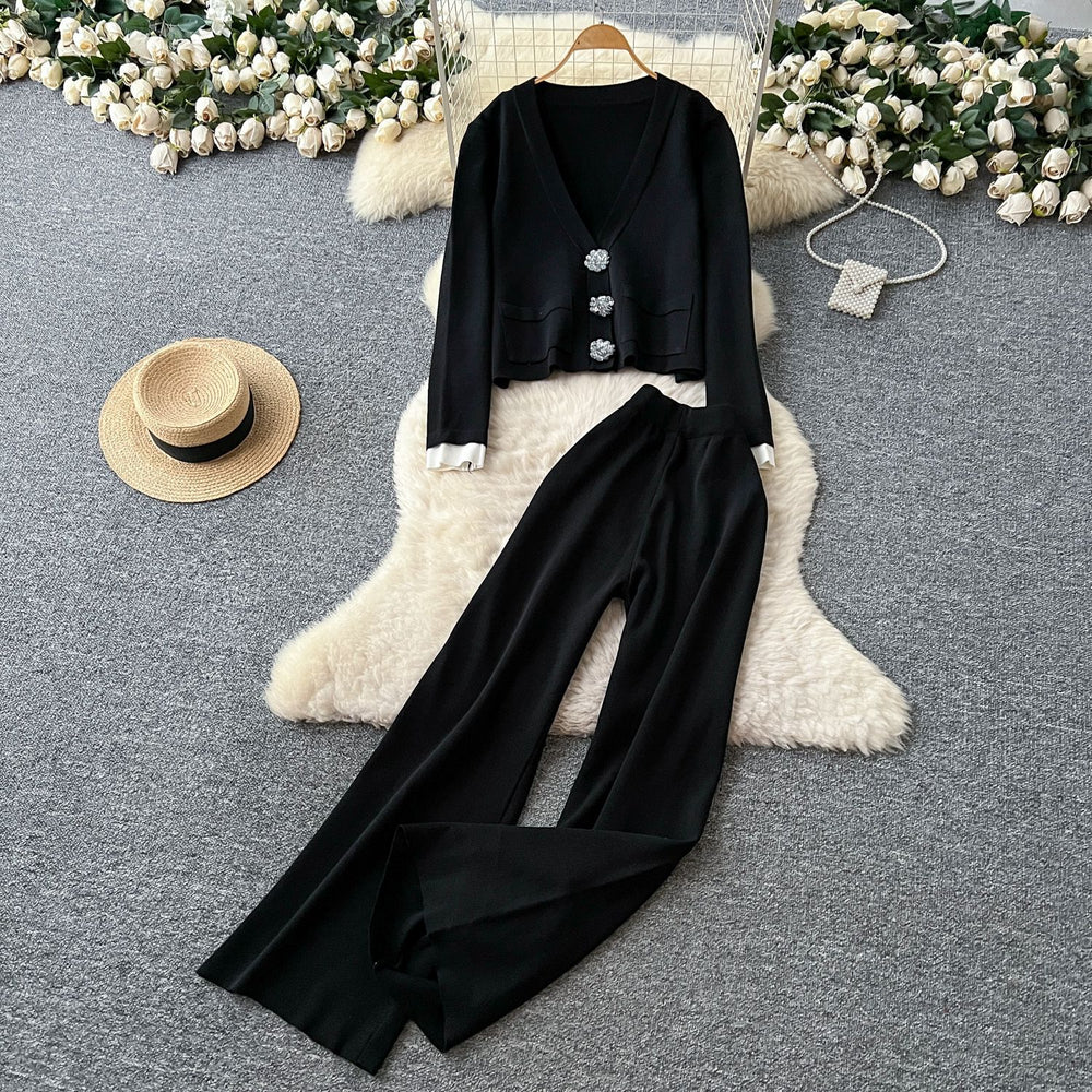 Premium heavy-duty metal buckle v-neck long sleeve knit top for women,  autumn/winter high-waisted slimming casual wide-leg pants