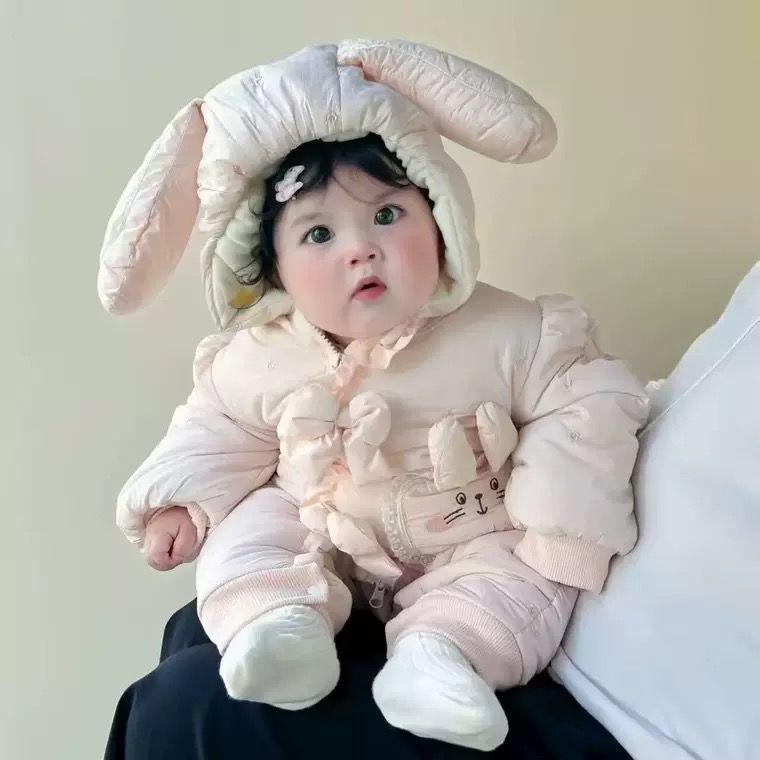Baby clothes winter clothes thickened baby onesie outing clothes fleece-linedheattech cotton clothes outing khaki winter long crawl