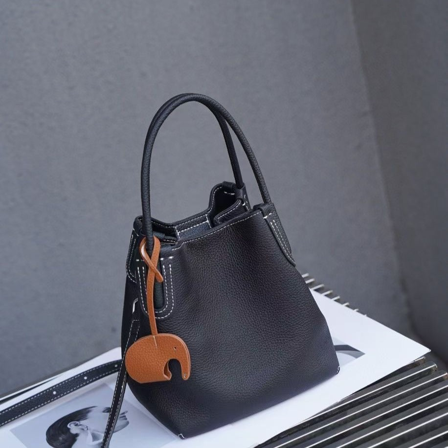 New arrivalniche style vegetable basket classyfashiontrendysatchel crossbody bag first layer cowhide bucket bag casual practical