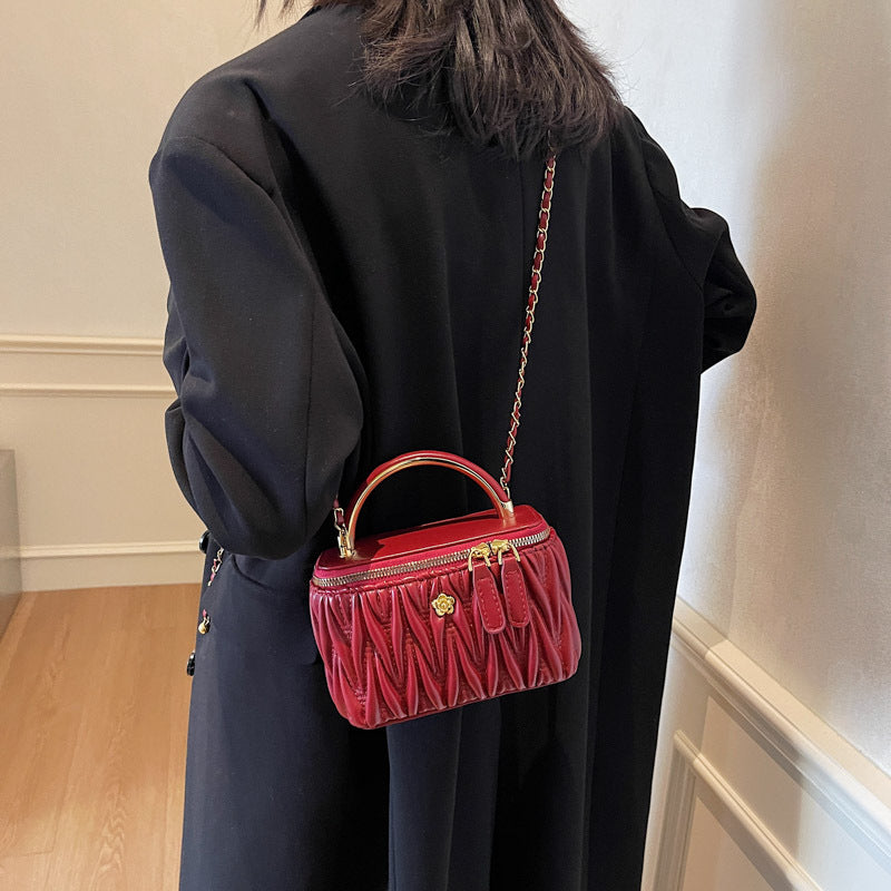 Premium texture fashion box bag women's 202 winter new small fragrant wind diamond shoulder bag simple messenger bag