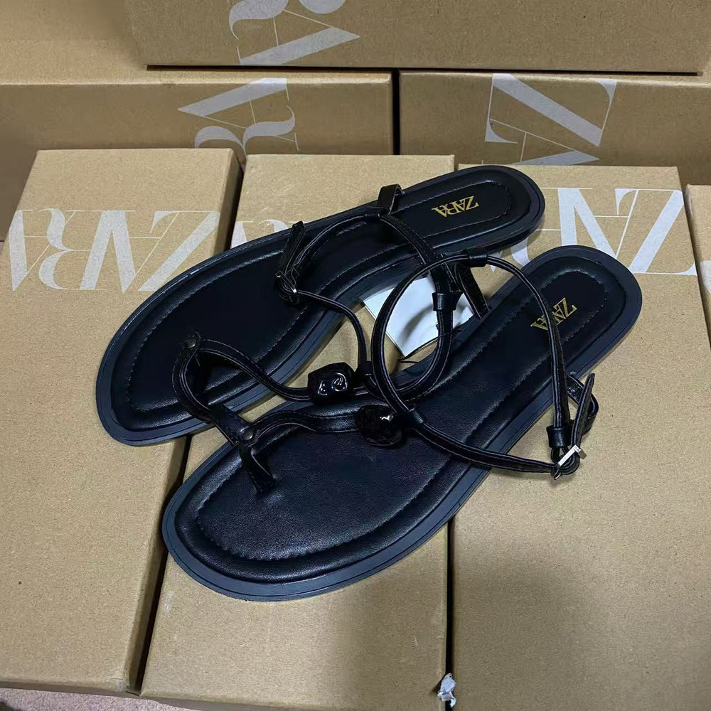 Za2025 spring new arrivals: versatile black and white round-toe flats, heels, and peep-toe sandals with ankle strap