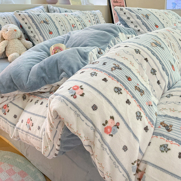 Winter milk fleece four-piece wholesale flannel bedding three-piece thickened coral fleece bed sheet quilt cover