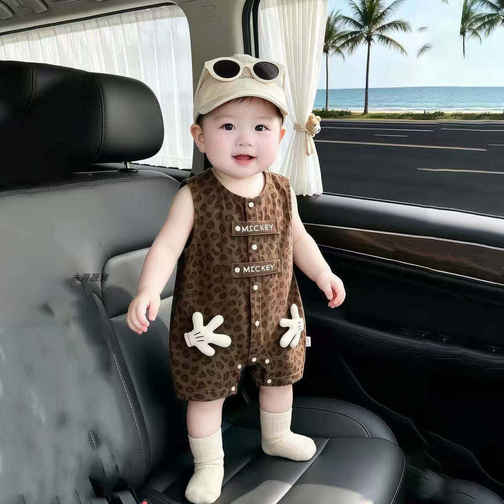 Super cute summer baby clothes, stylish and trendy. lightweight summer rompers for baby boys, perfect for younger months. leopard print onesies