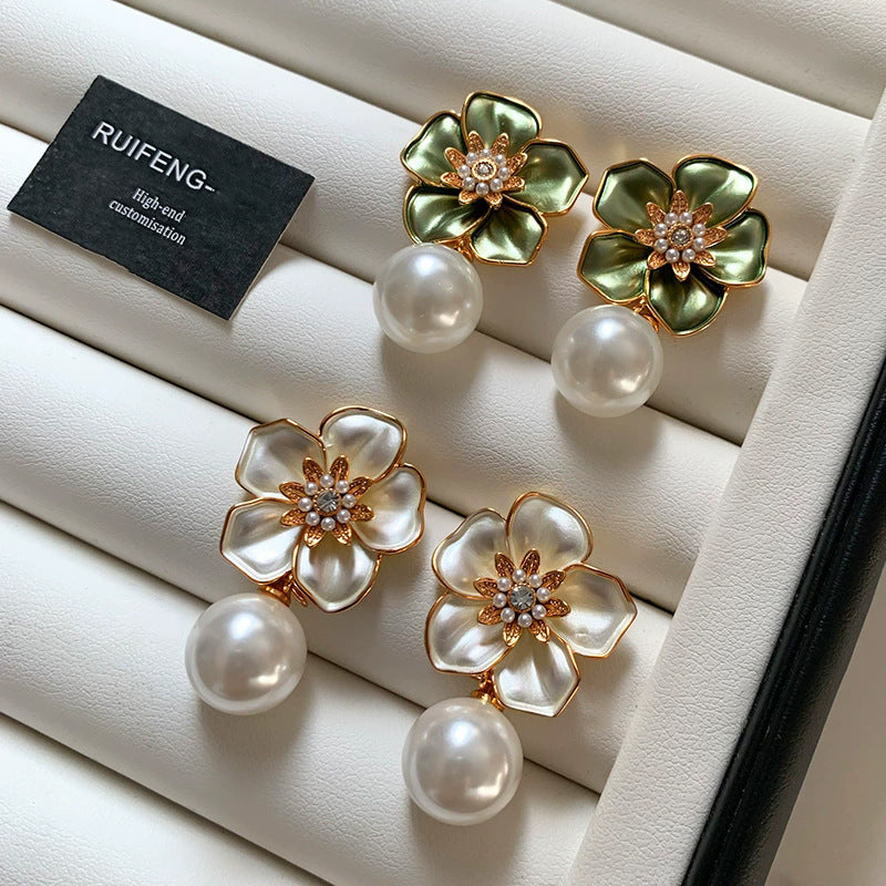 Vintage hong kong style french chic elegant white floral pearl earrings - 925 sterling silver posts - statement earrings