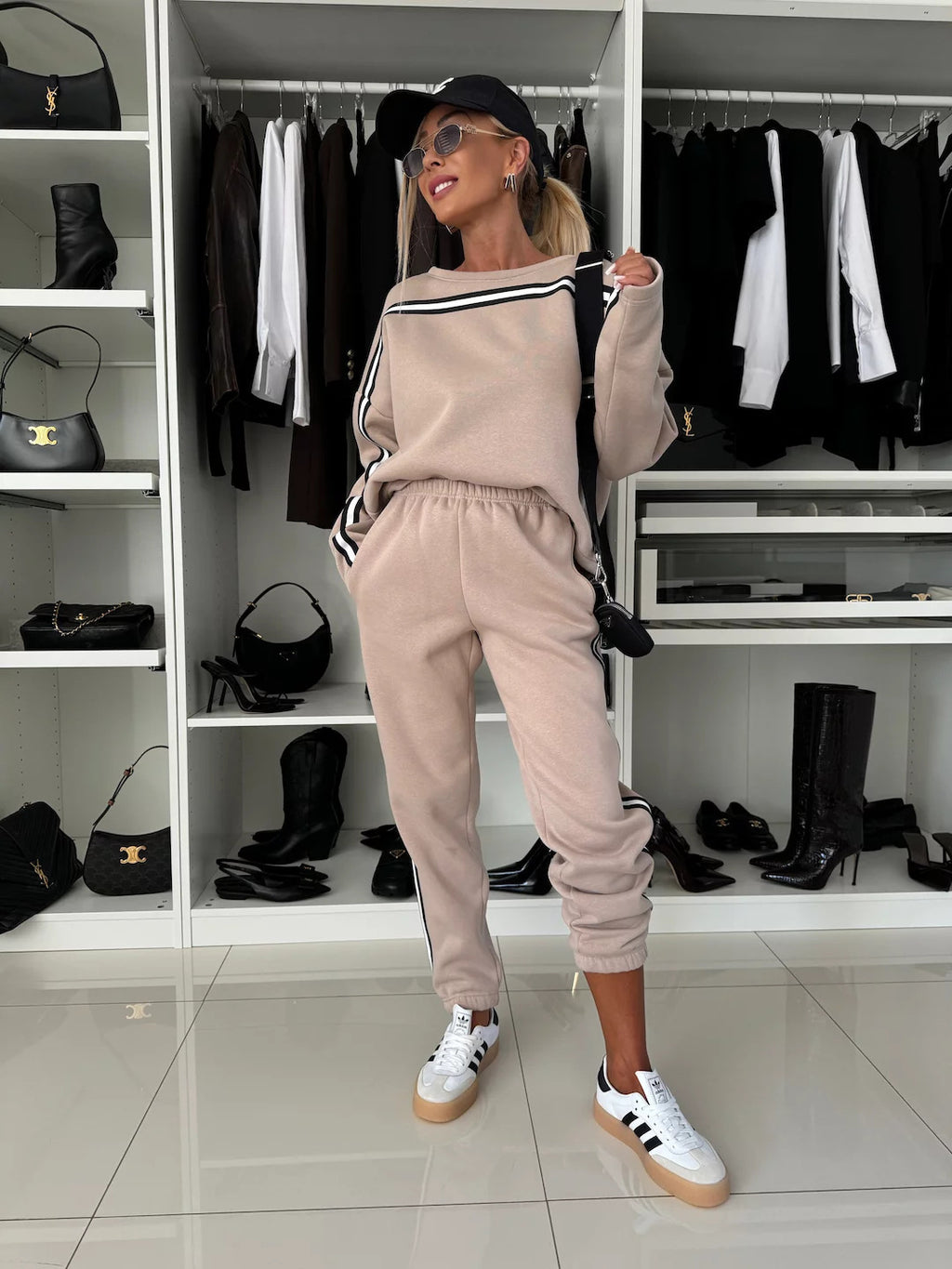 Europe, America and Autumn New Women's Casual Color Matching Set Crew Neck Long Sleeve Sweater Sports Elastic Pants Two-piece Set