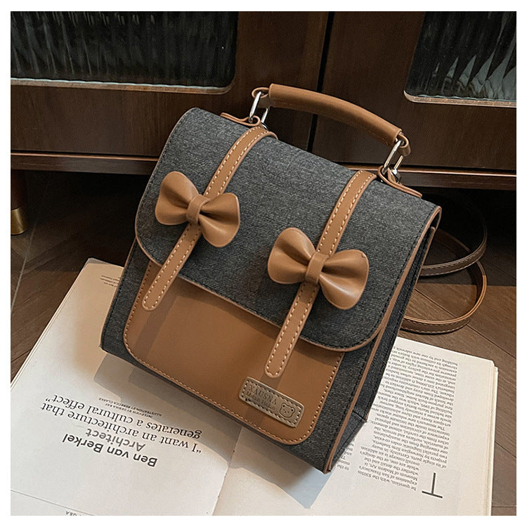 Cross-border backpack women's fashion niche design sense leisure student class schoolbag high value lightweight travel backpack