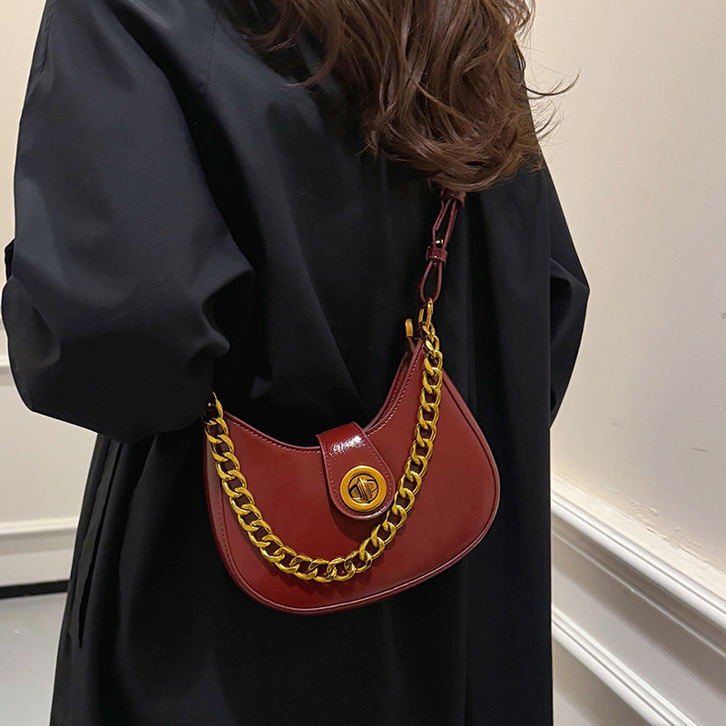 Cross-border bags Women's trendy fashion shoulder bags Women's casual saddles Daily travel trendy versatile underarm women's bags
