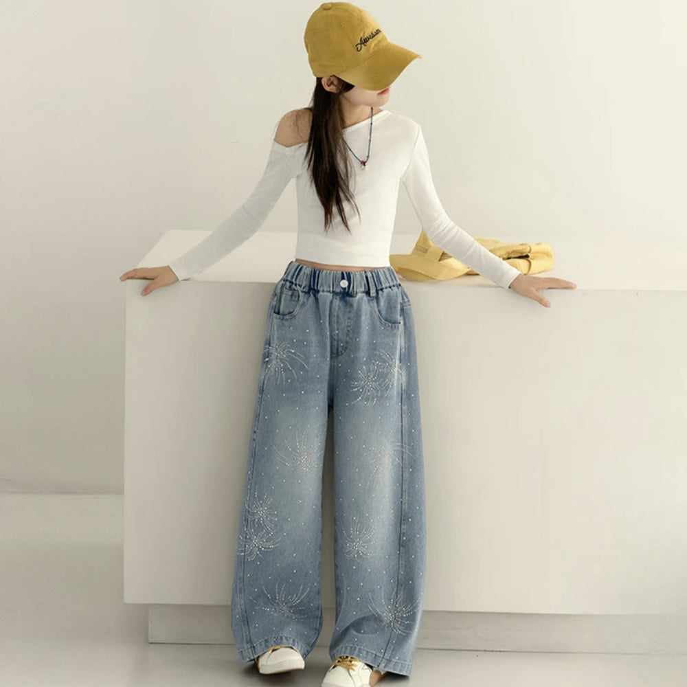 Girls'  new spring/autumn rhinestone fashion jeans, scimitar pants, super stylish straight-leg jeans, sparkling rhinestone versatile pants
