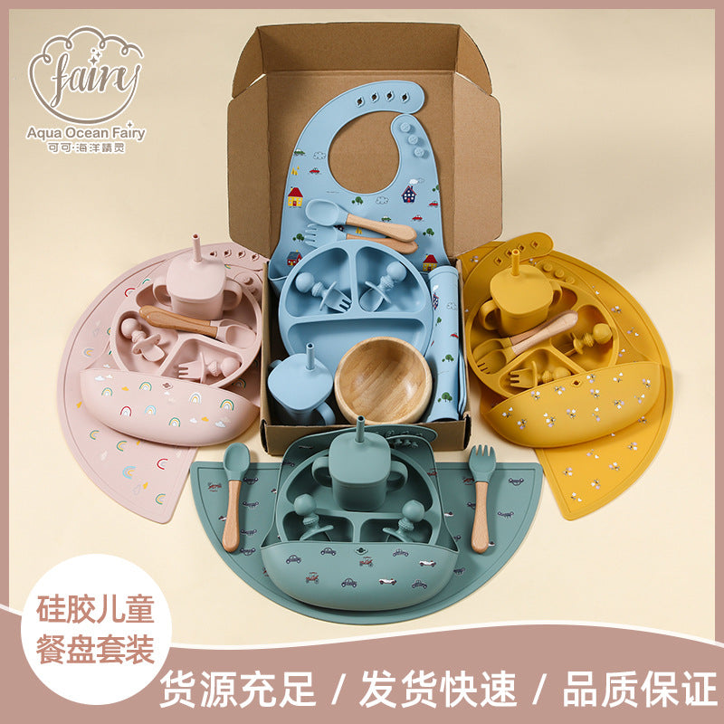 Cross-border wholesale silicone children's tableware set, children's products, complementary food bowls, forks, spoons, bibs, seven-piece tableware set