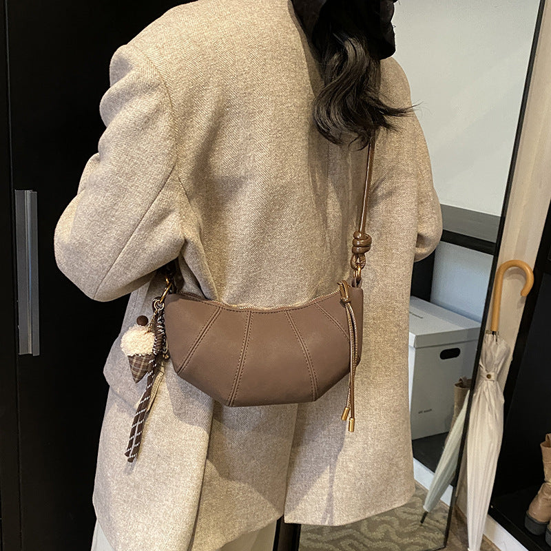 Retro casual dumpling bag women 2025 new autumn trend versatile shoulder bag niche fashion versatile messenger bag