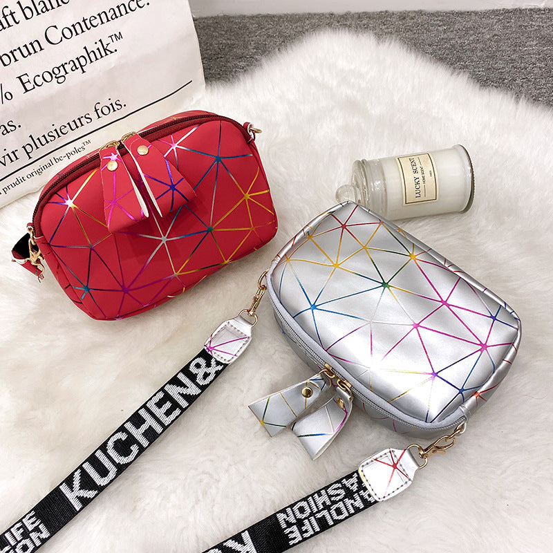 Girls cosmetic bag 2022ladies bag  bag women's bag printed wide shoulder strap small bag women's messenger bag