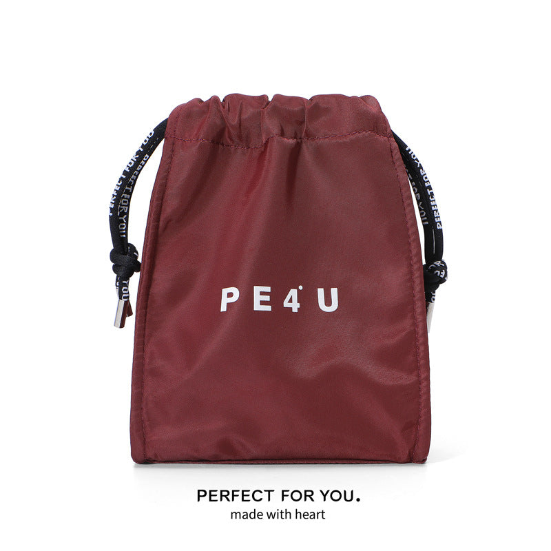 Foreign trade  nylon messenger bag Korean version of versatile high-end shoulder bag large capacity lightweight small bag canvas women