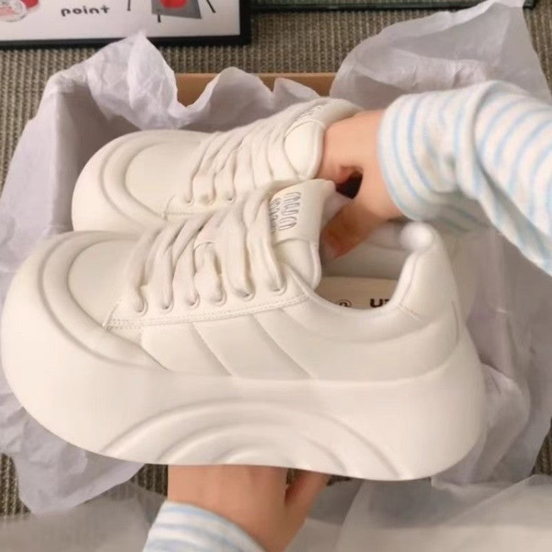 Thick soleplatform shoes heightened sports big toe bread white shoes women's 2026 spring autumnew arrivalpopular casual sneakers