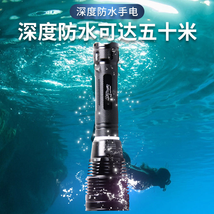Cross-border diving flashlight XHP-70 strong light flashlight, aluminum alloy LED flashlight high-power professional flashlight