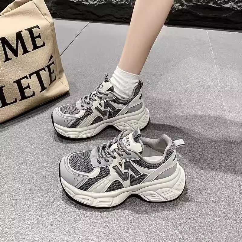 Chunky platform sneakers for women, 2026 new autumn hot style, breathable mesh casual athletic shoes, lightweight running white shoes