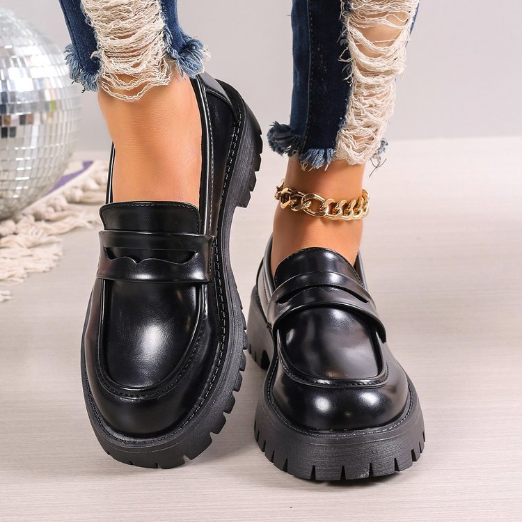 autumn new arrival: british style low-heel slip-on loafers - women's plus size export quality leather shoes for cross-border e-commerce