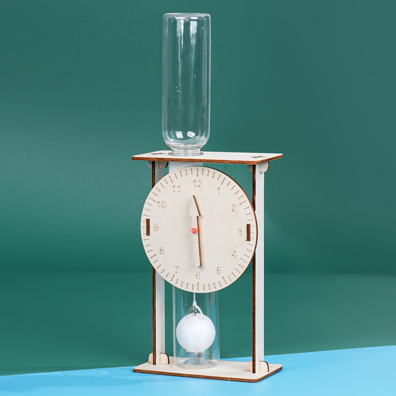 Science and technology small production dripping clock handmade DIY materials children's science experiment primary school students fun science and education equipment